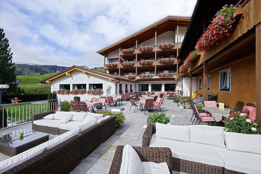 Hotel Alpenblume Damüls Extérieur photo